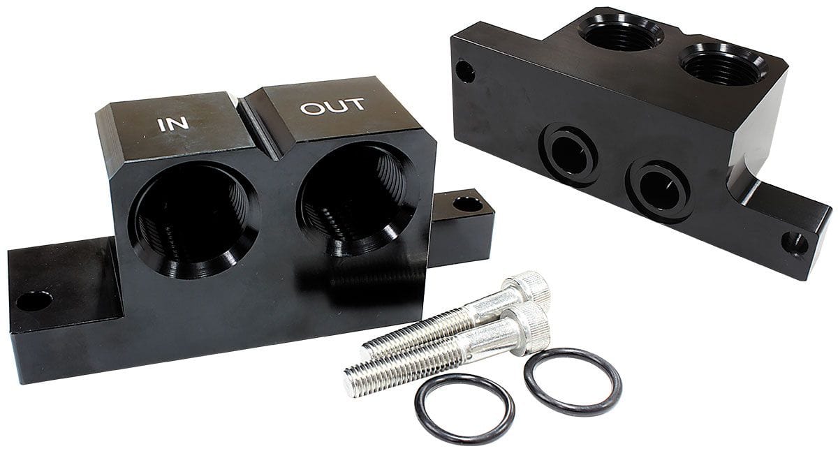 Aeroflow Performance LS Engine Parts AF82-2009 90° Oil Block Adapter GM LS Series with Front or Rear Sump AF82-2009 SR