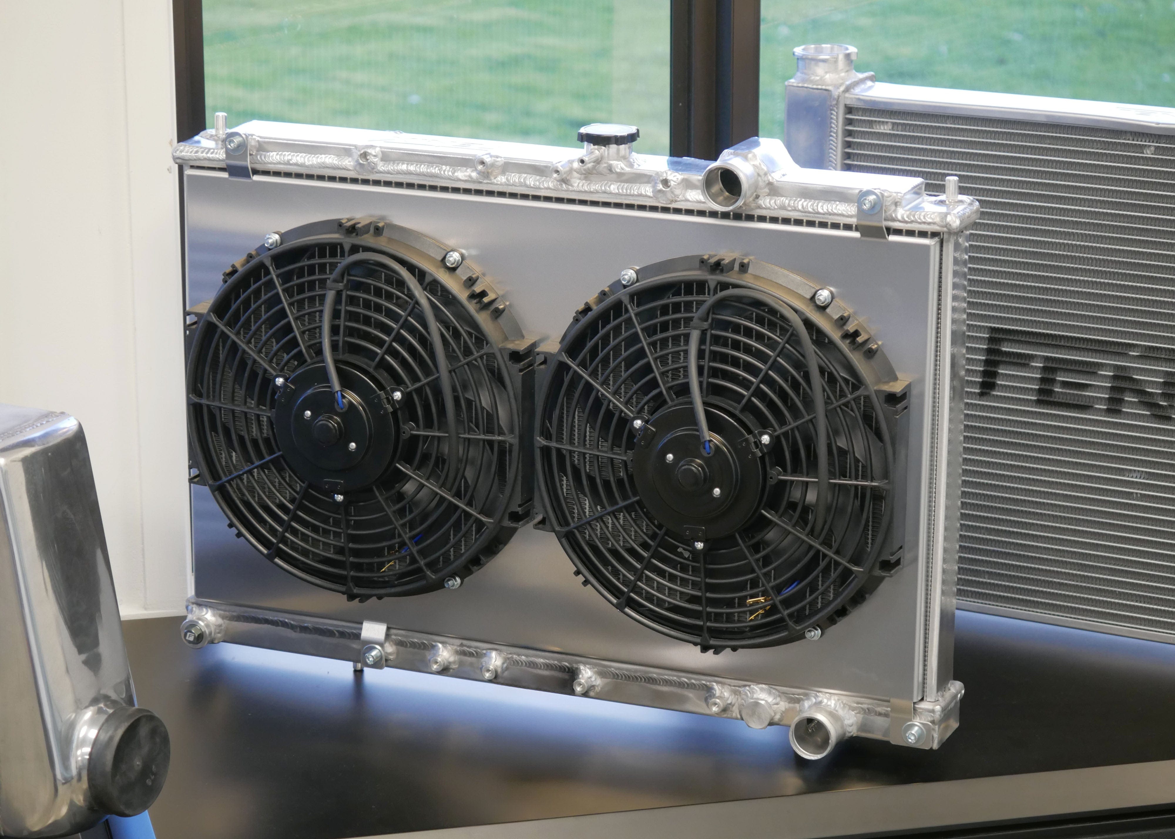 Fenix Cooling Performance Fans & Shrouds Mitsubishi Galant VR-4 4G63 Fan Shroud Kit SR