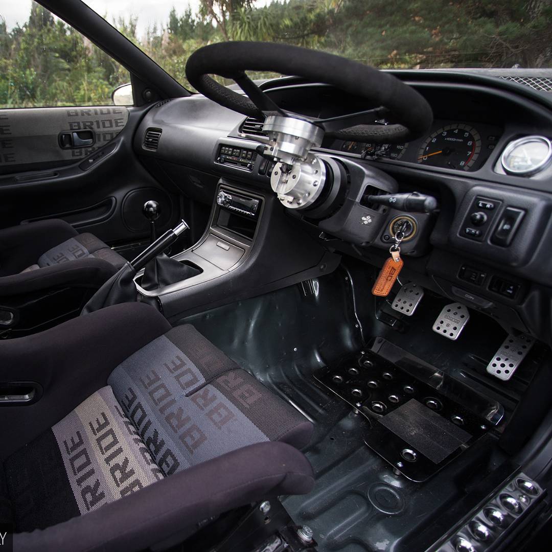 GKTECH Billet aluminium gearknob M10x1.25 SR