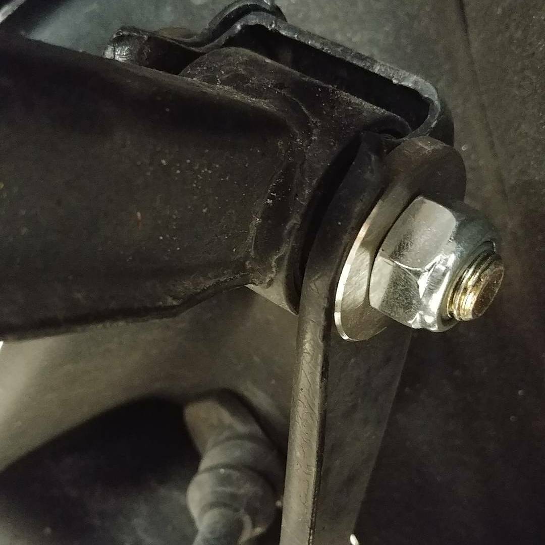 GKTECH S13/180sx/R32/R33/R34/Z32 Eccentric lockout kit (HICAS equipped cars) SR