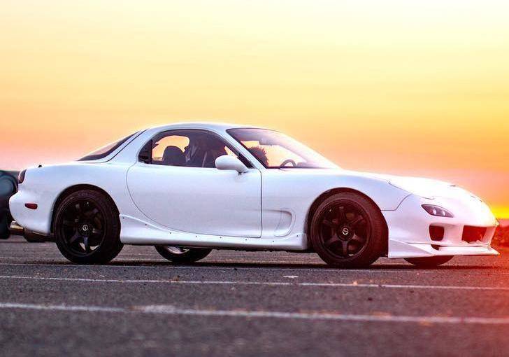 KBD Body Kits KBD Body Kits Mazda RX7 1993-1997 99-Spec 2 Piece Polyurethane Side Skirts SR