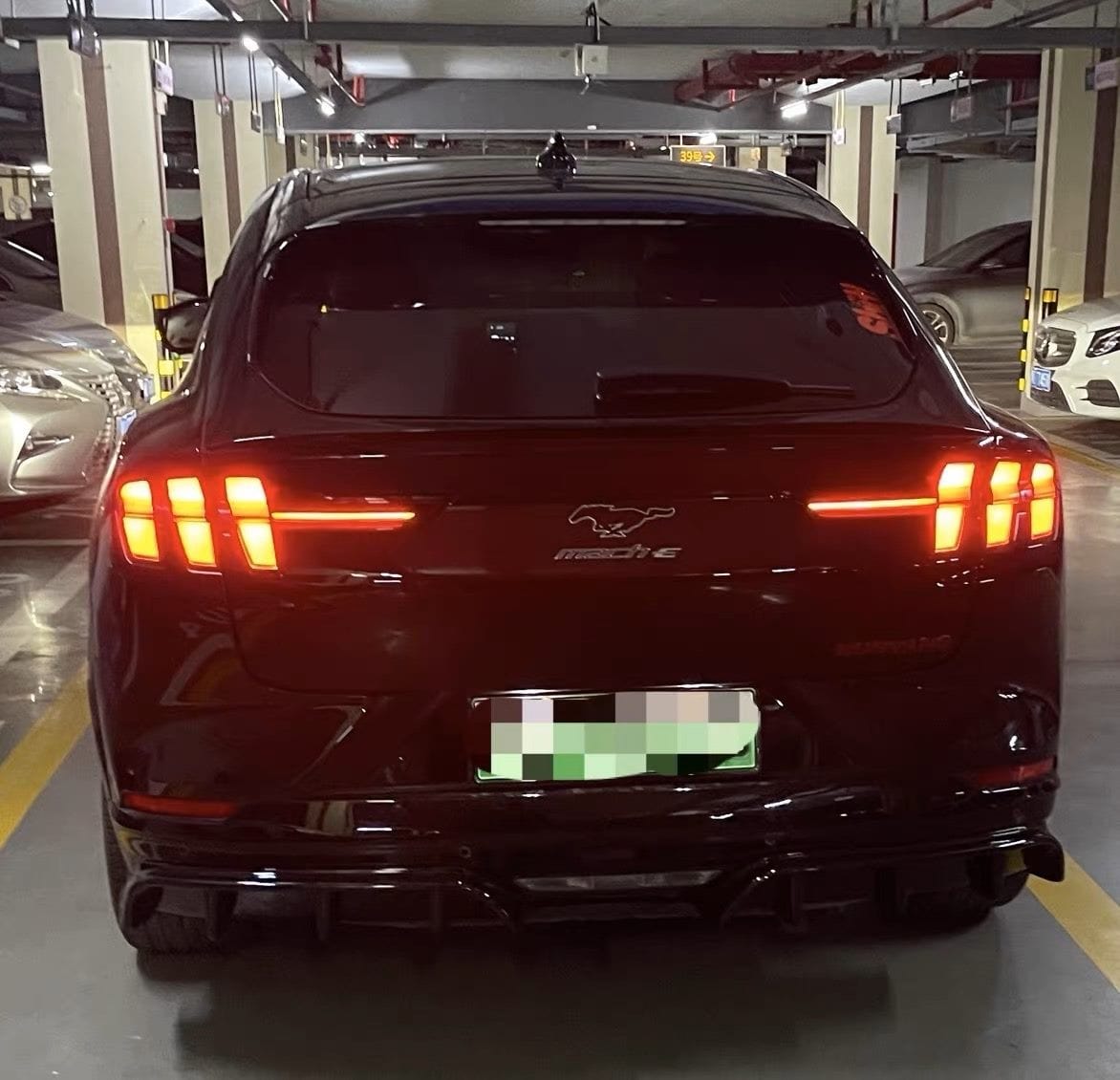 Luxury Sports Luxury Sports ABS Plasic Lip Kit In Gloss Black For Ford Mustang Mach-E GT -PP SR