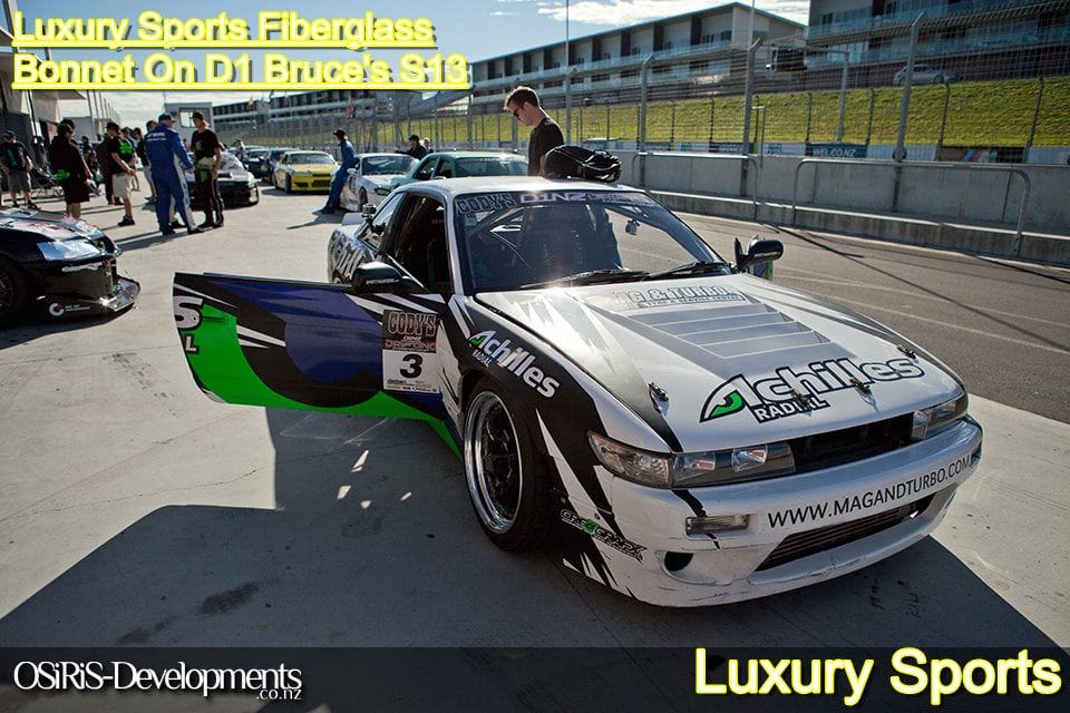 Luxury Sports Luxury Sports BN Style Fiberglass Bonnet For Nissan Silvia S13 SR
