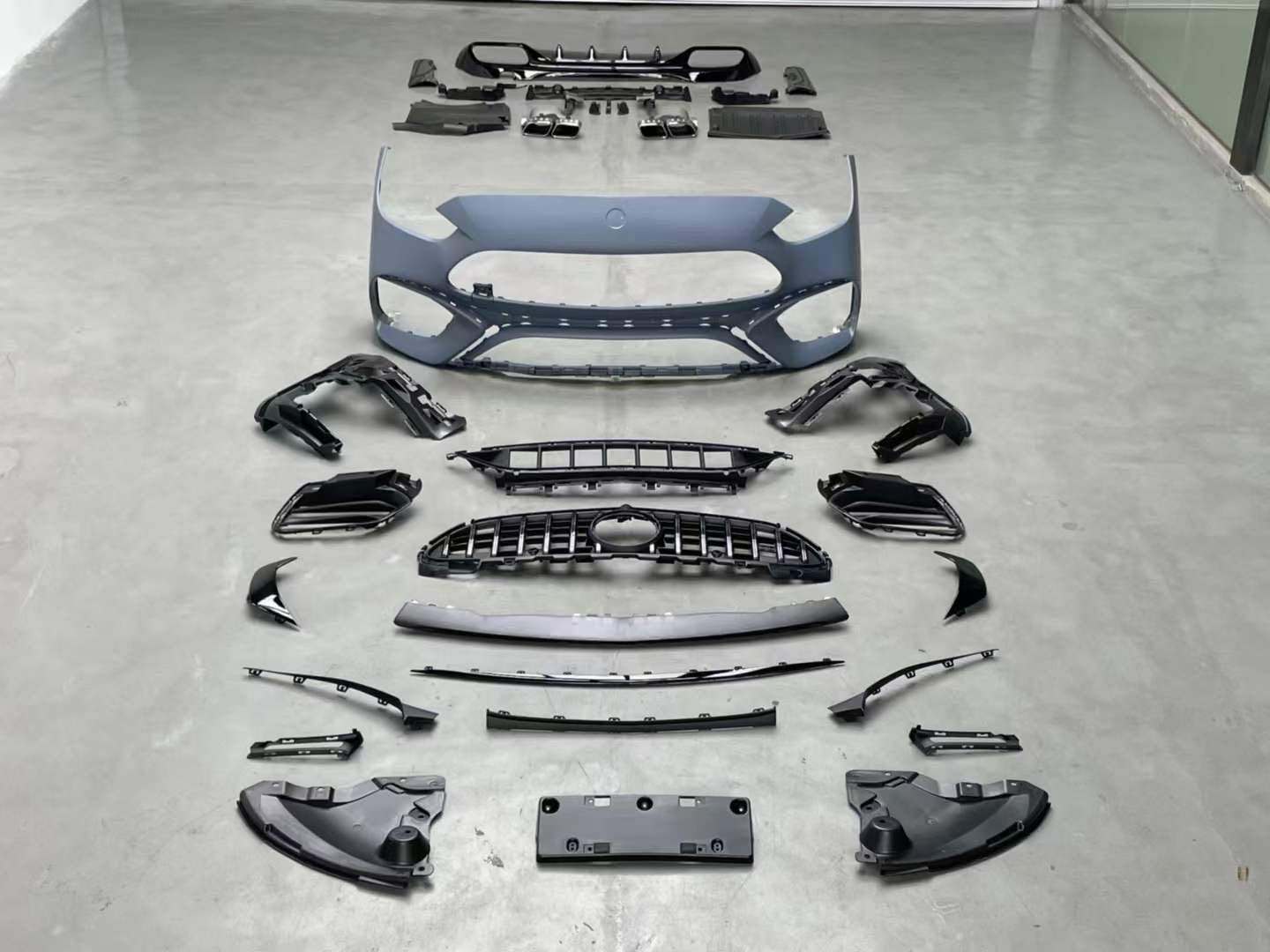 Luxury Sports Luxury Sports C63s Style Conversion Front Bumper Mercedes Benz C Class W206 -PP SR