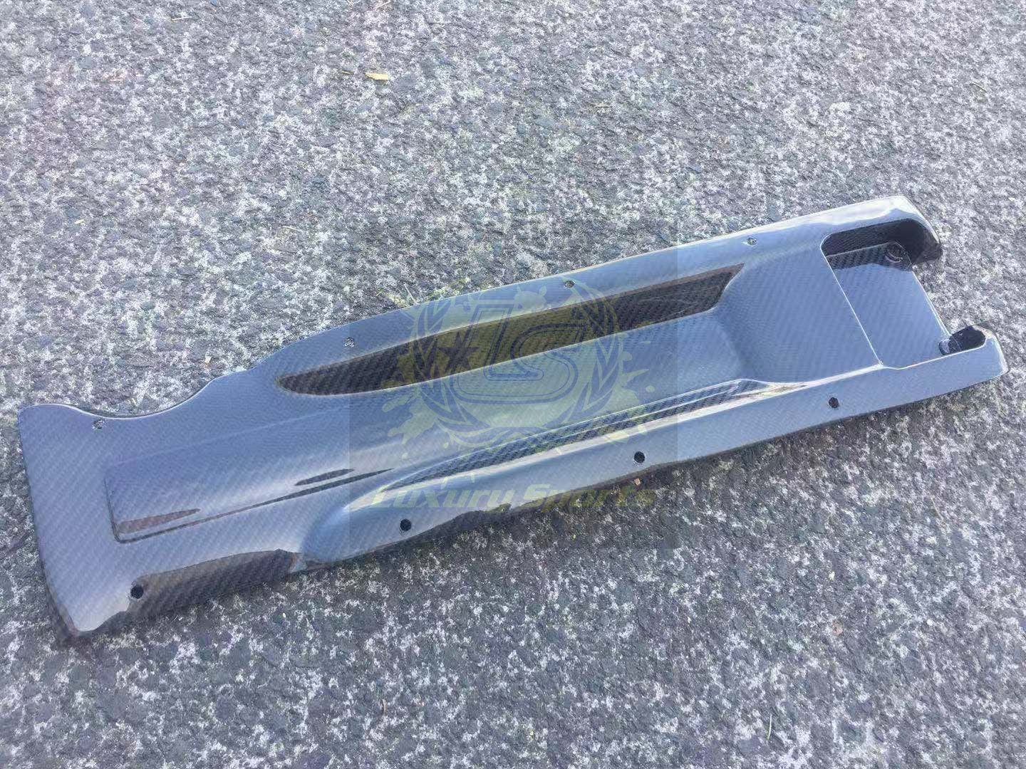 Luxury Sports Luxury Sports Carbon Engine Cover for RB26 SR