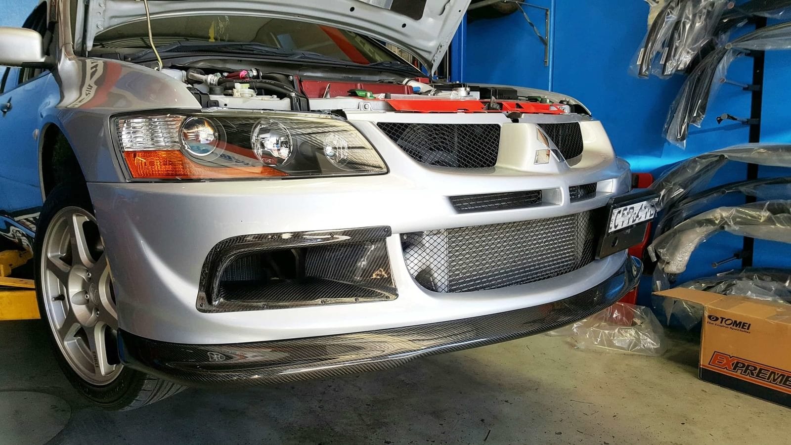 Luxury Sports Luxury Sports Carbon Front Bumper Duct For Mitsubishi EVO 8 Bumper SR