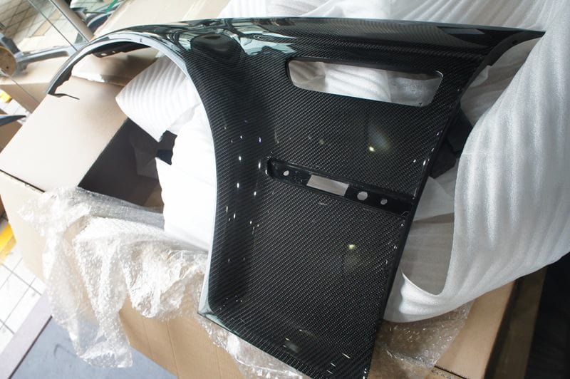 Luxury Sports Luxury Sports Carbon M3 Style Front Fender For BMW E46 M3 -PP SR