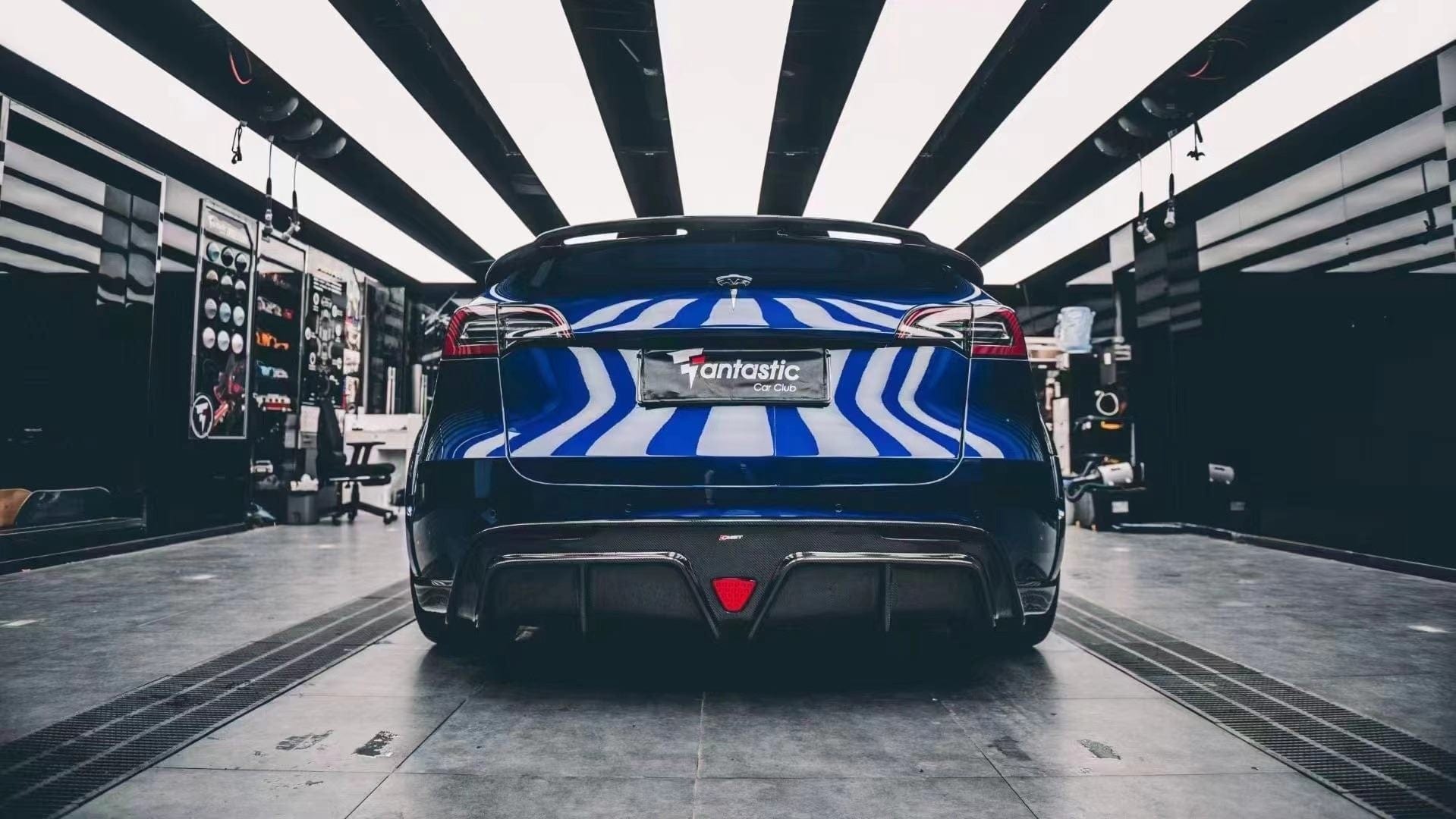 Luxury Sports Luxury Sports CMST Carbon Lip For Tesla Model Y -PP SR