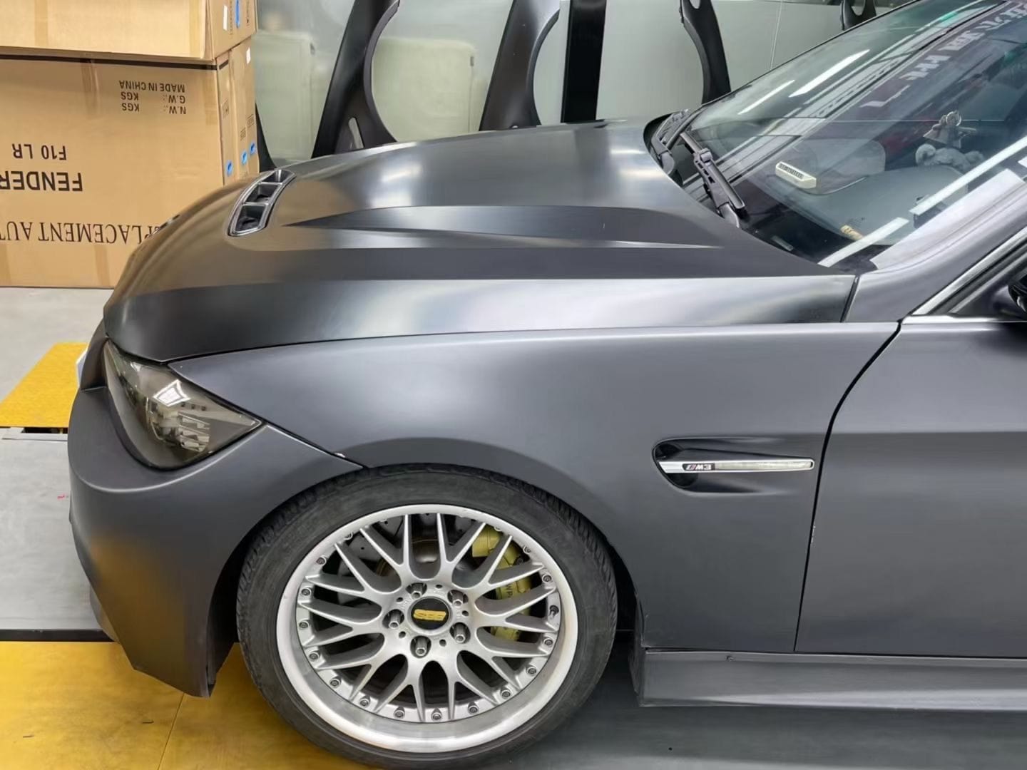 Luxury Sports Luxury Sports CS Style Metal Bonnet For BMW E90 LCI 09-12 -PP SR