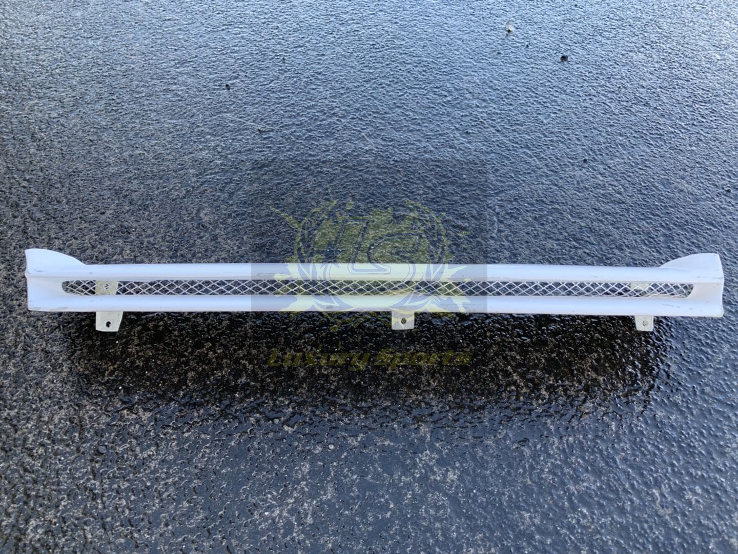 Luxury Sports Luxury Sports Factory GTR Style Fiberglass Front Grill For Nissan Skyline R32 SR