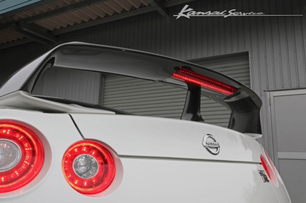 Luxury Sports Luxury Sports Kansai Style Carbon Rear Spoiler For Nissan Skyline R35 GTR -PP SR