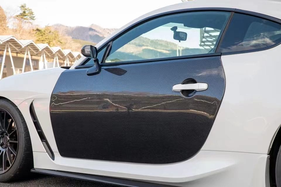 Luxury Sports Luxury Sports OEM Factory Style Double Side Carbon Door For Toyota GR86 -PP SR