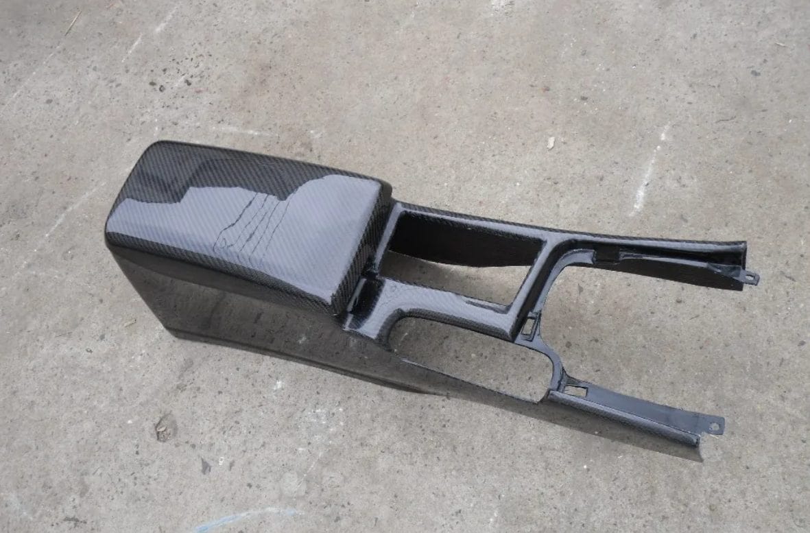 Luxury Sports Luxury Sports OEM Style Carbon Center Console With Lid Nissan Skyline R34 -PP SR