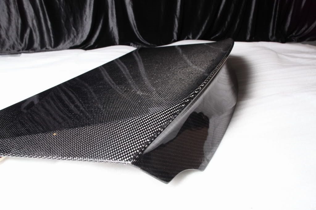 Luxury Sports Luxury Sports Revozports Style Boot Lid For GTR R35 Carbon -PP SR