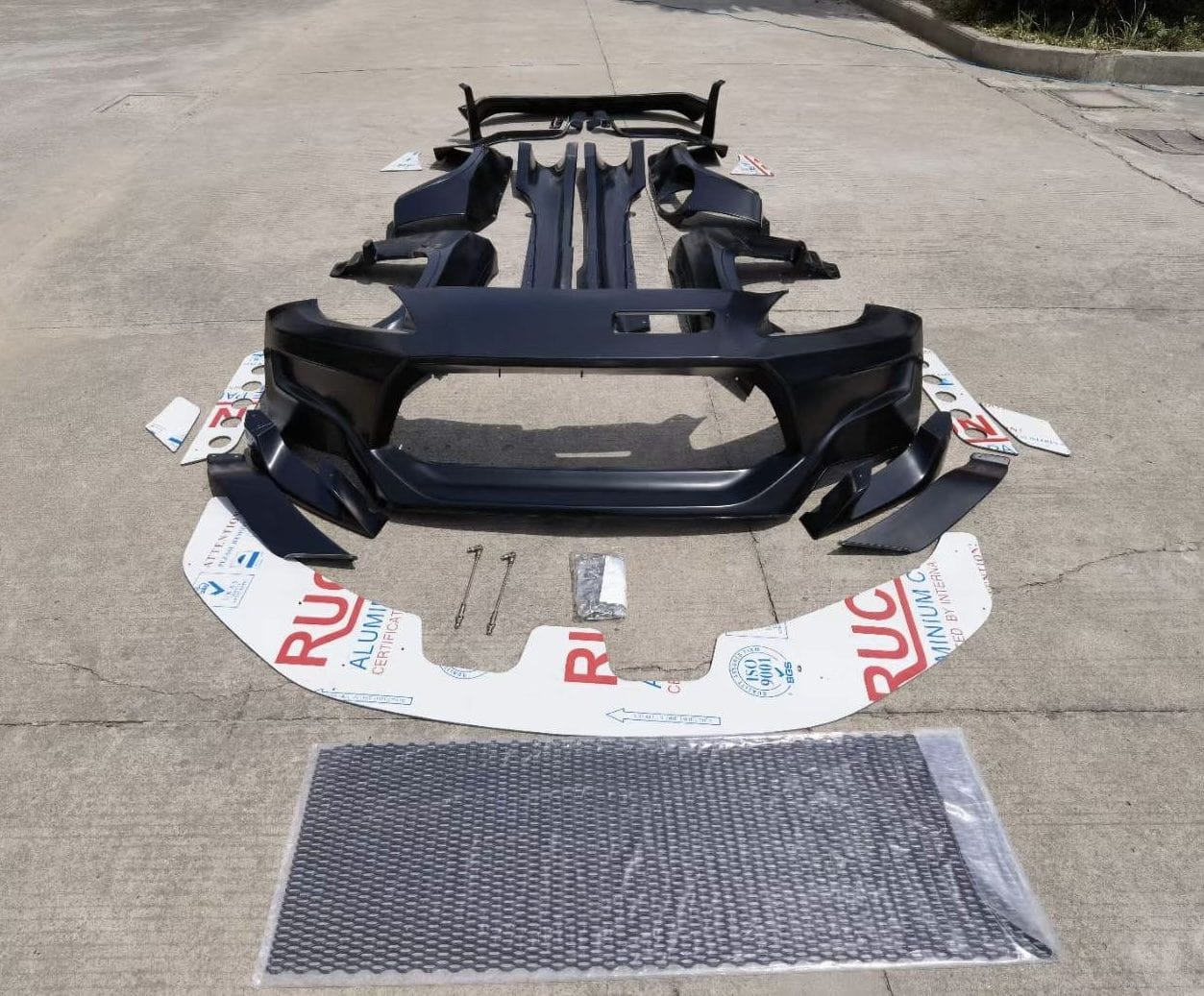 Luxury Sports SR Rocket Bunny Style Full Wide Bodykit For Toyota GR86 -PP SR