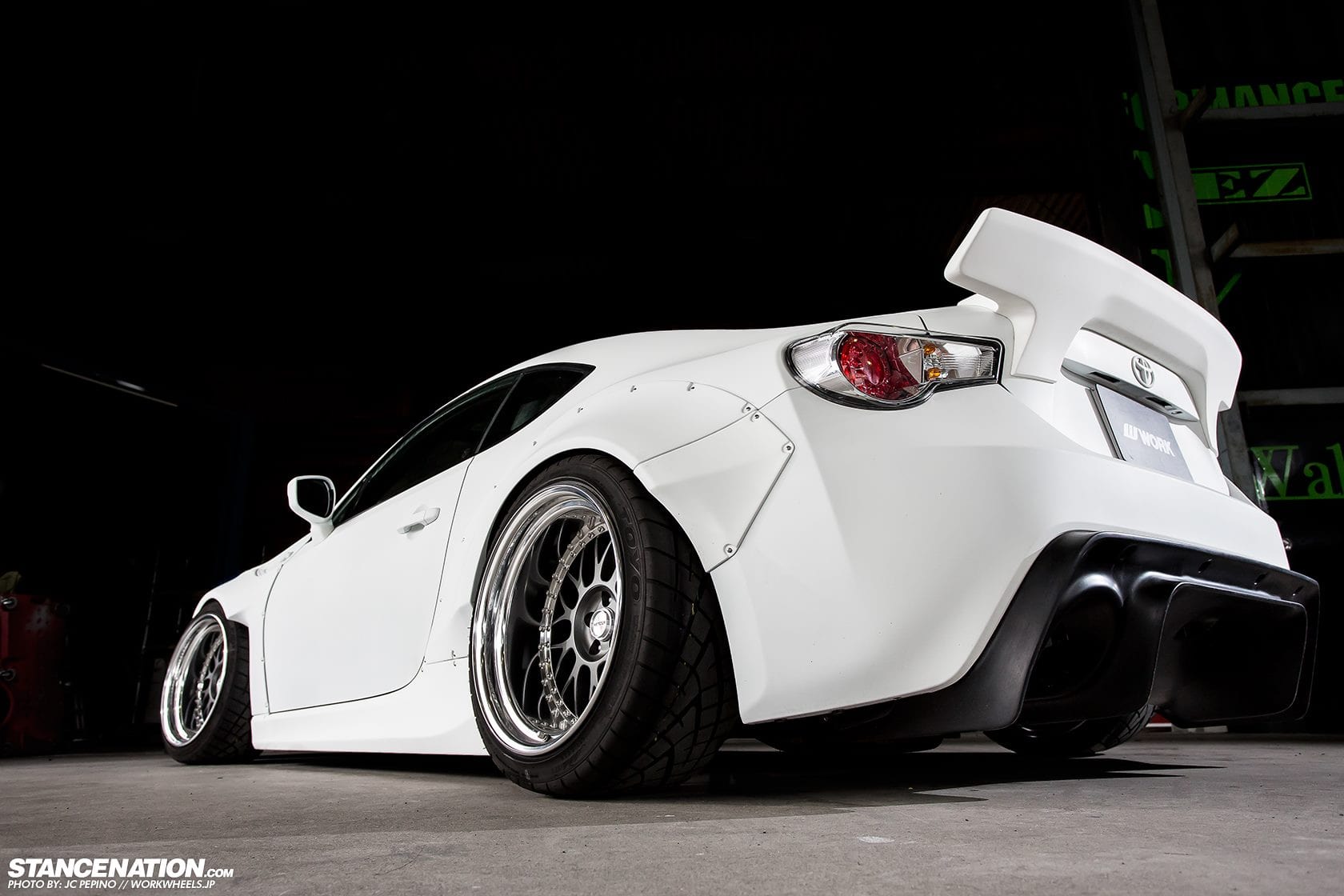 Luxury Sports Luxury Sports Rocket Bunny V2 Style Boot Spoiler For Toyota GT86 -PP SR