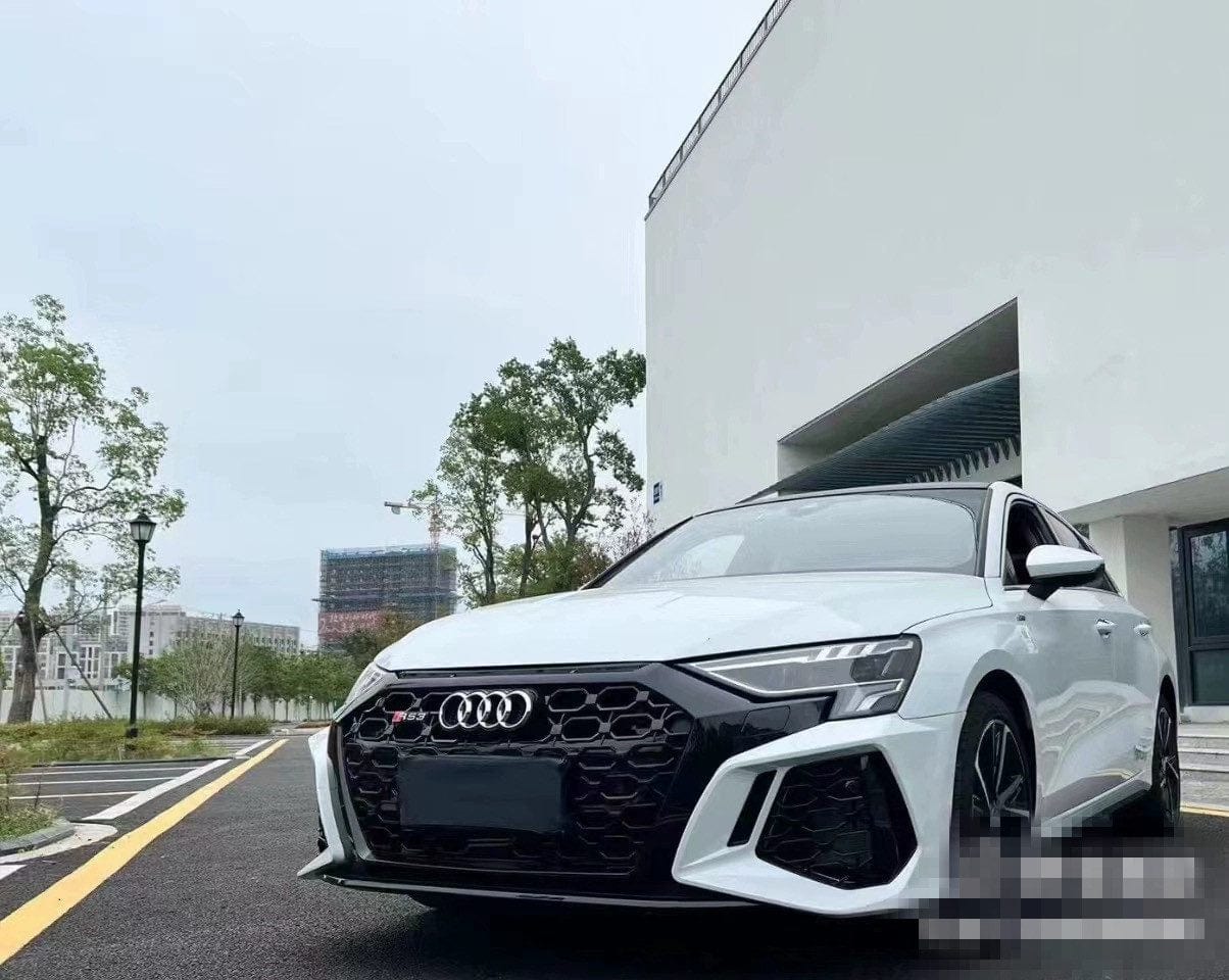 Luxury Sports Luxury Sports RS3 Conversion Front Bumper With Grill Audi A3/S3 8Y 21-24 -PP SR