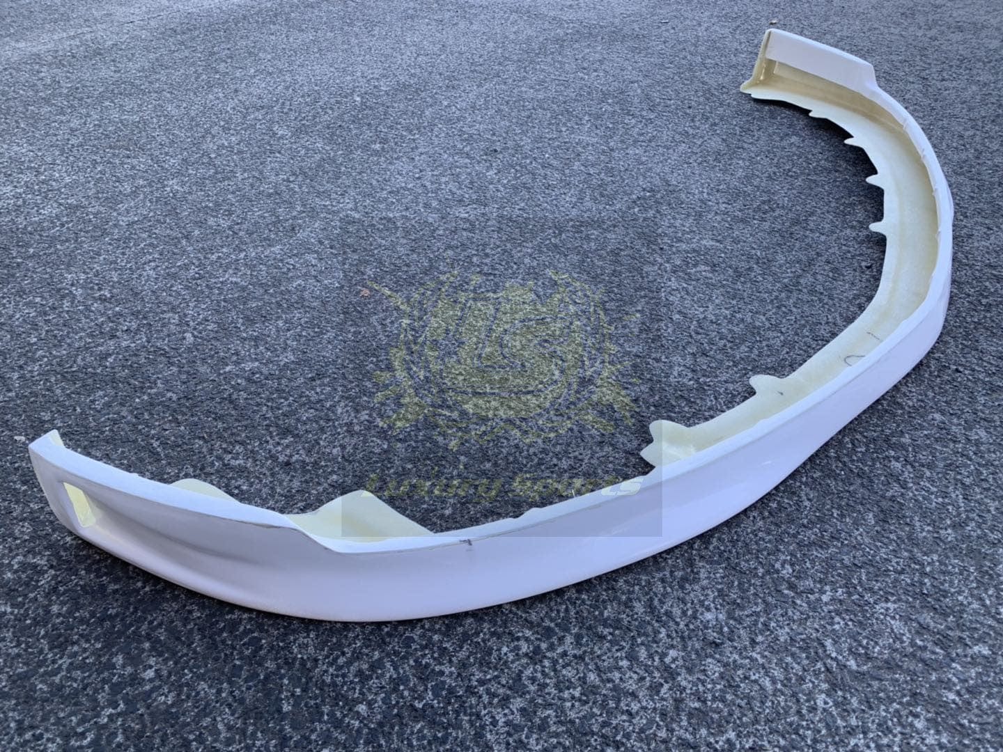 Luxury Sports Luxury Sports SE Style Fiberglass Front Lip For Mitsubishi EVO 9 SR