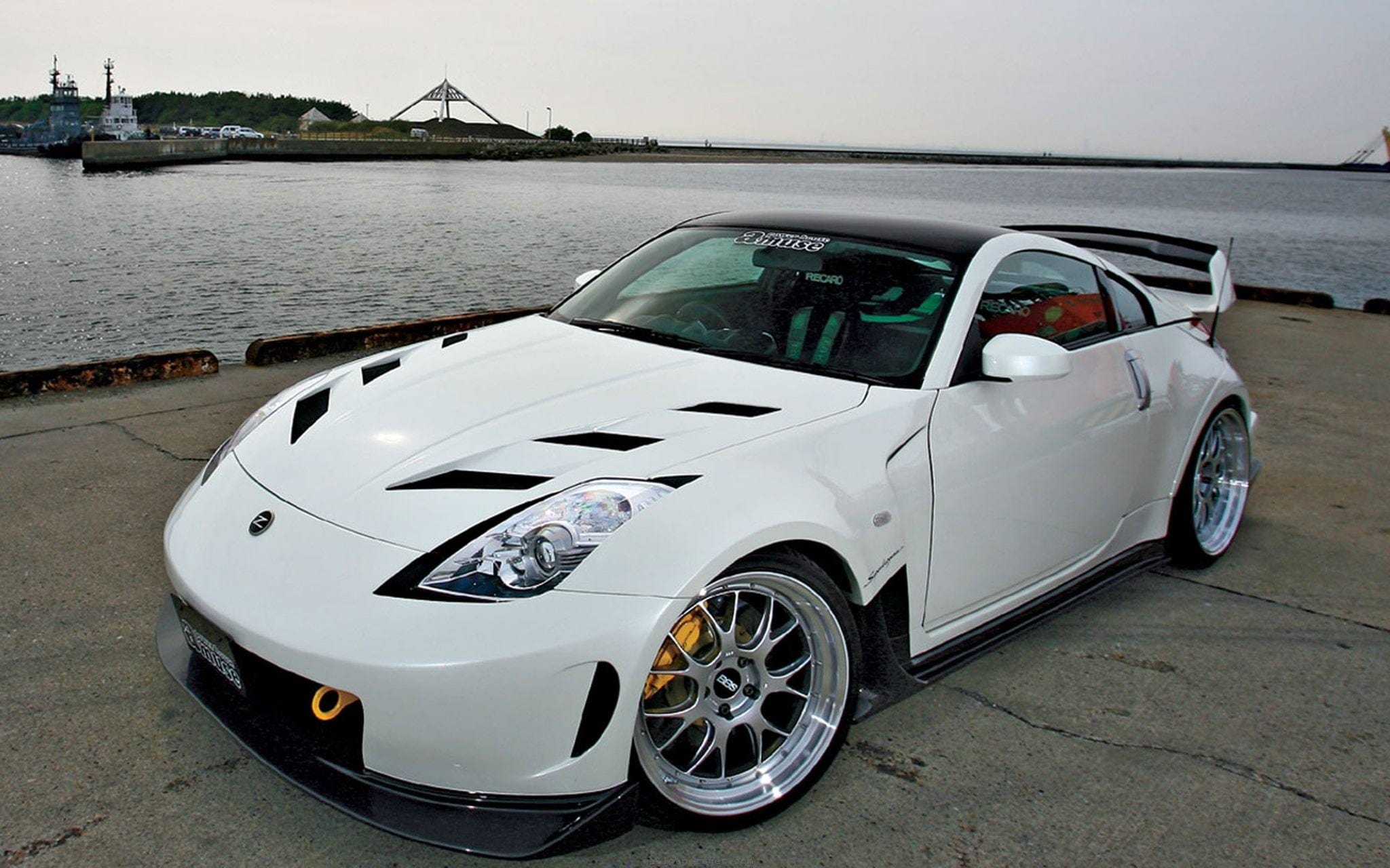 Luxury Sports SR Type 2 Style Carbon Bonnet For Nissan 350z SR