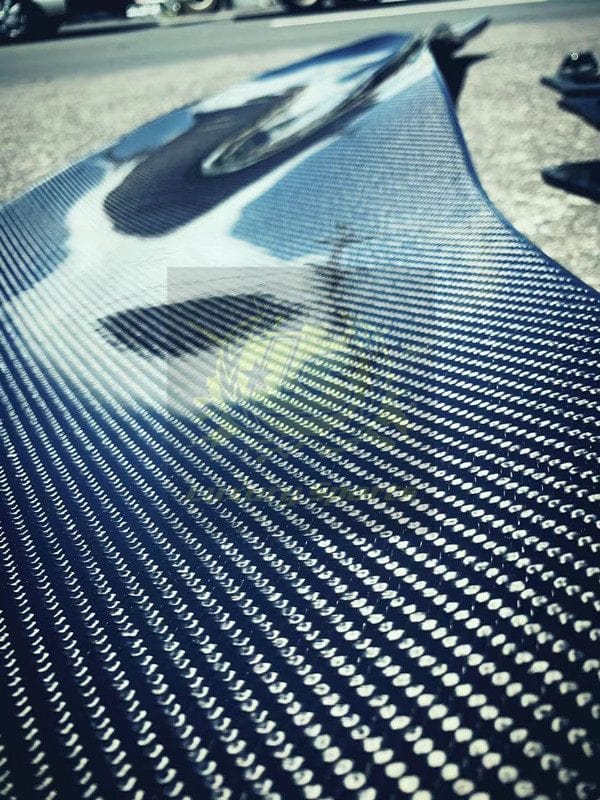 Luxury Sports Luxury Sports Universal GT Spoiler 1.7m With Brackets Carbon SR