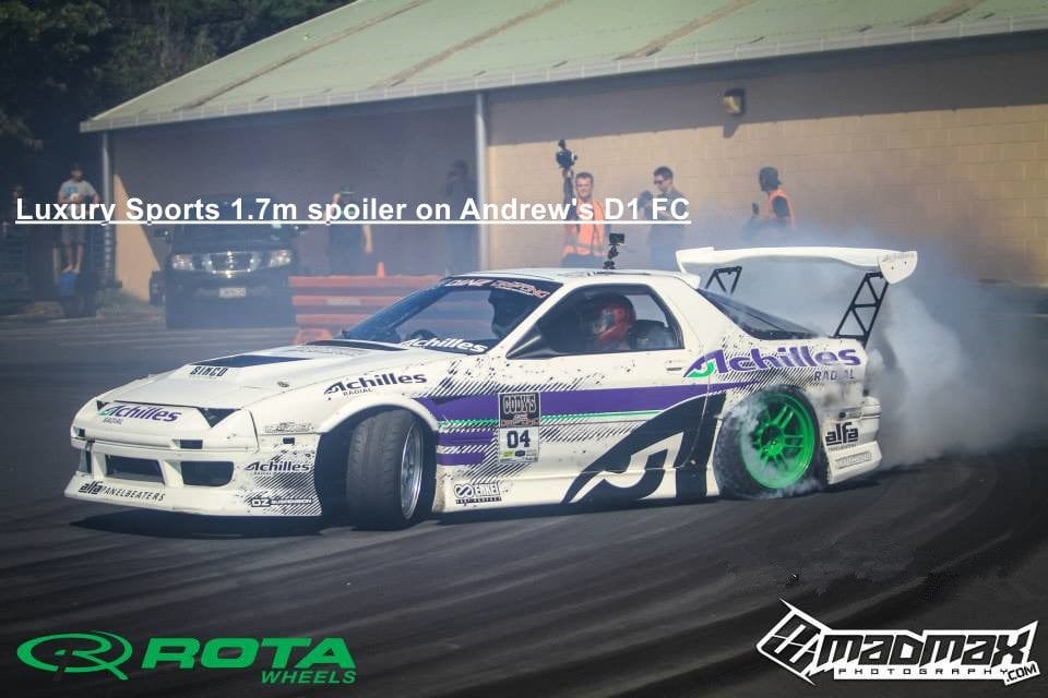 Luxury Sports Luxury Sports Universal GT Spoiler 1.7m With Brackets Fiberglass SR