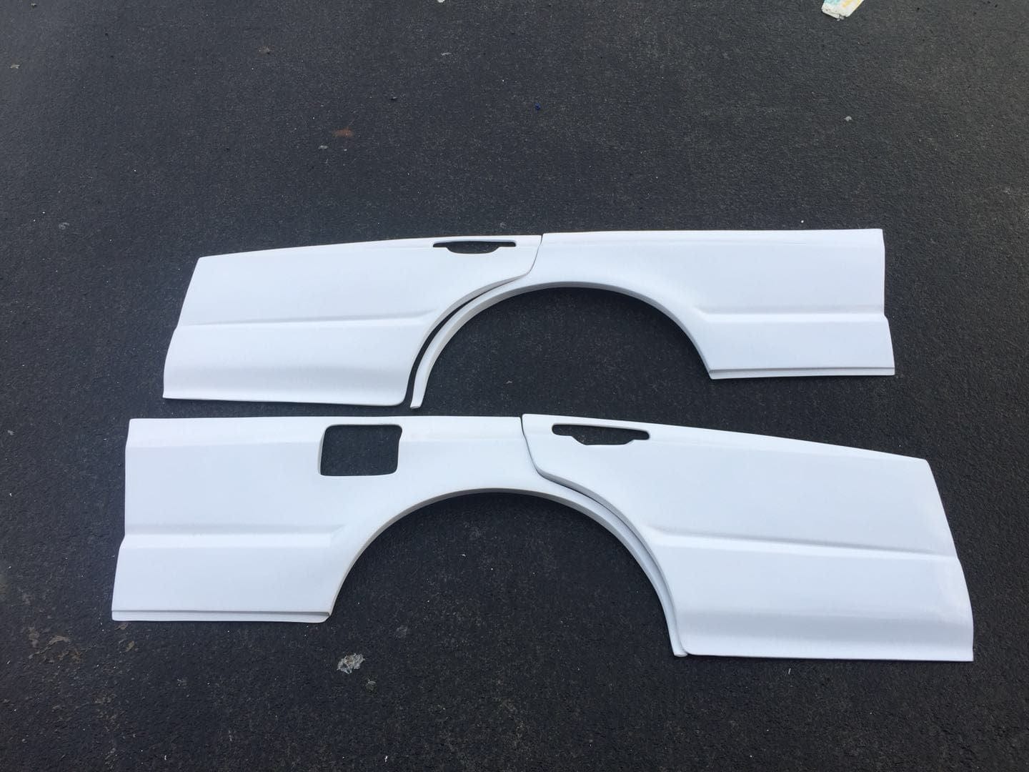 Luxury Sports Luxury Sports Uras Style 4PCS Rear Fender For Nissan Skyline R34 4DR SR