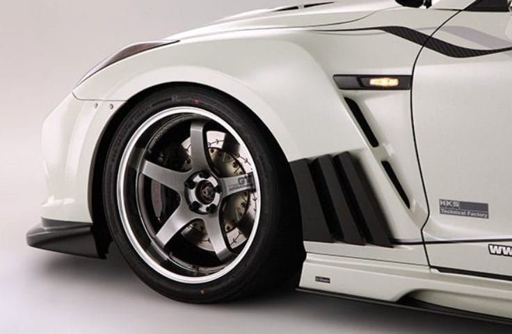 Luxury Sports SR Varis 13 Style Front Fender With Carbon Fin For Nissan R35 -PP SR