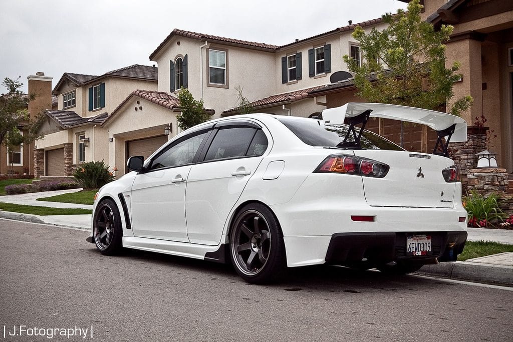 Luxury Sports Luxury Sports Varis Euro Edition Fiberglass Rear Spoiler For Mitsubishi EVO X SR