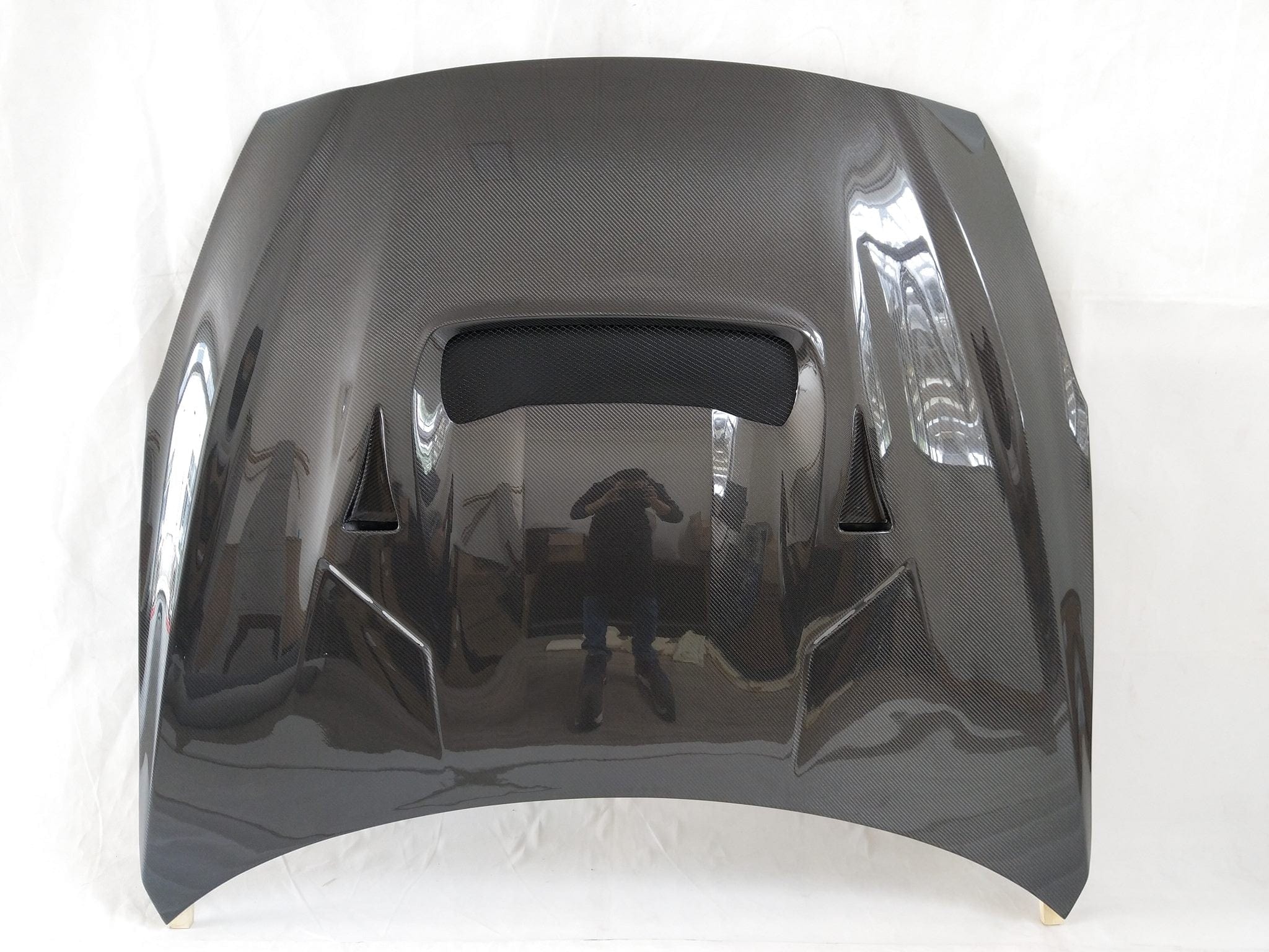 Luxury Sports Luxury Sports Varis Style Carbon Bonnet For GTR R35 17 up -PP SR