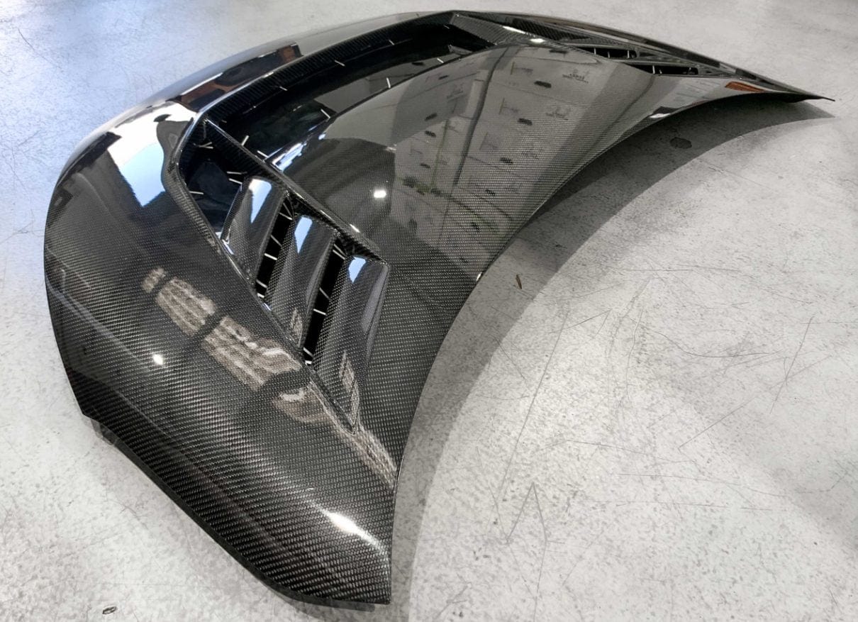 Luxury Sports Luxury Sports Varis Style Carbon Bonnet For Toyota GR Yaris -PP SR