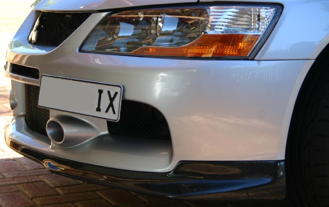 Luxury Sports SR Varis Style Carbon Front Lip For Mitsubishi EVO 9 SR