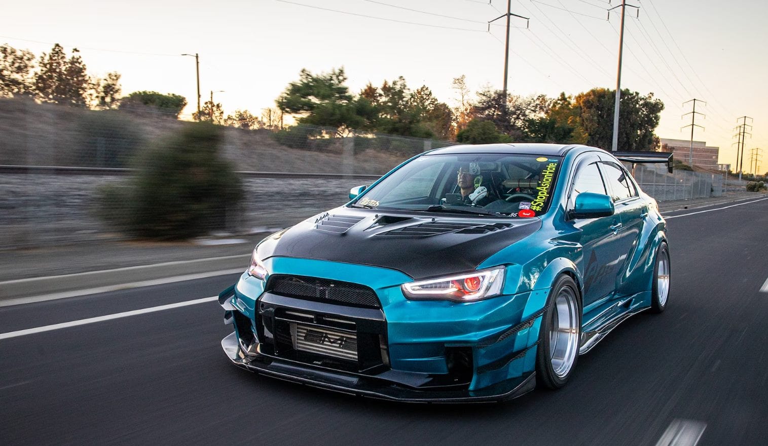 Luxury Sports Luxury Sports Varis Ver3 Style Carbon Bonnet For Mitsubishi EVO X -PP SR