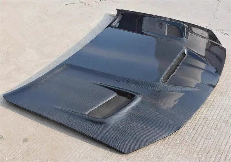 Luxury Sports Luxury Sports Vented Carbon Bonnet For Chrysler 300c 2011-2014 -PP SR
