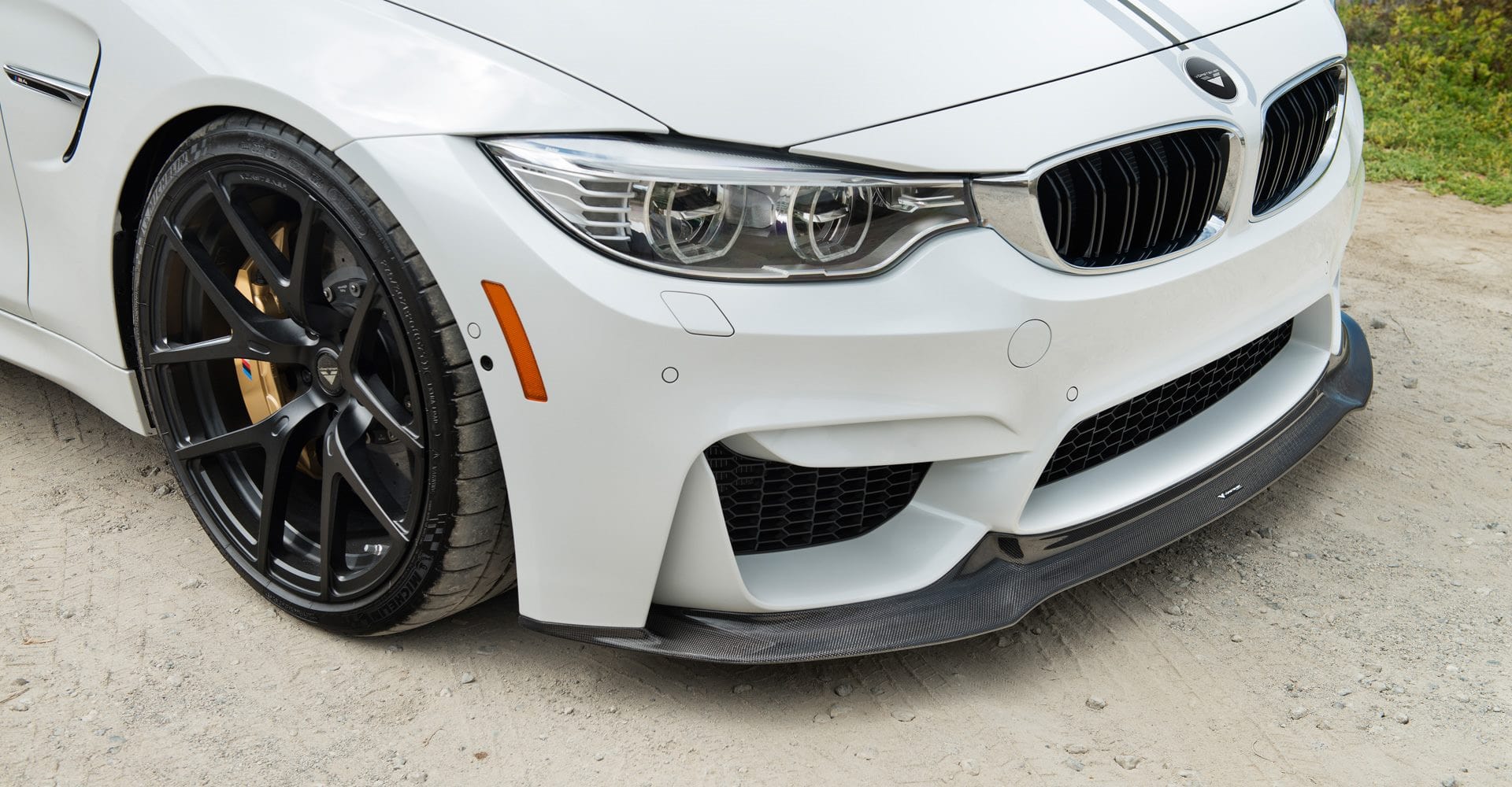 Luxury Sports Luxury Sports Vorsteiner Style Front Lip For BMW F80 F82 F83 M3 M4 Carbon -PP SR