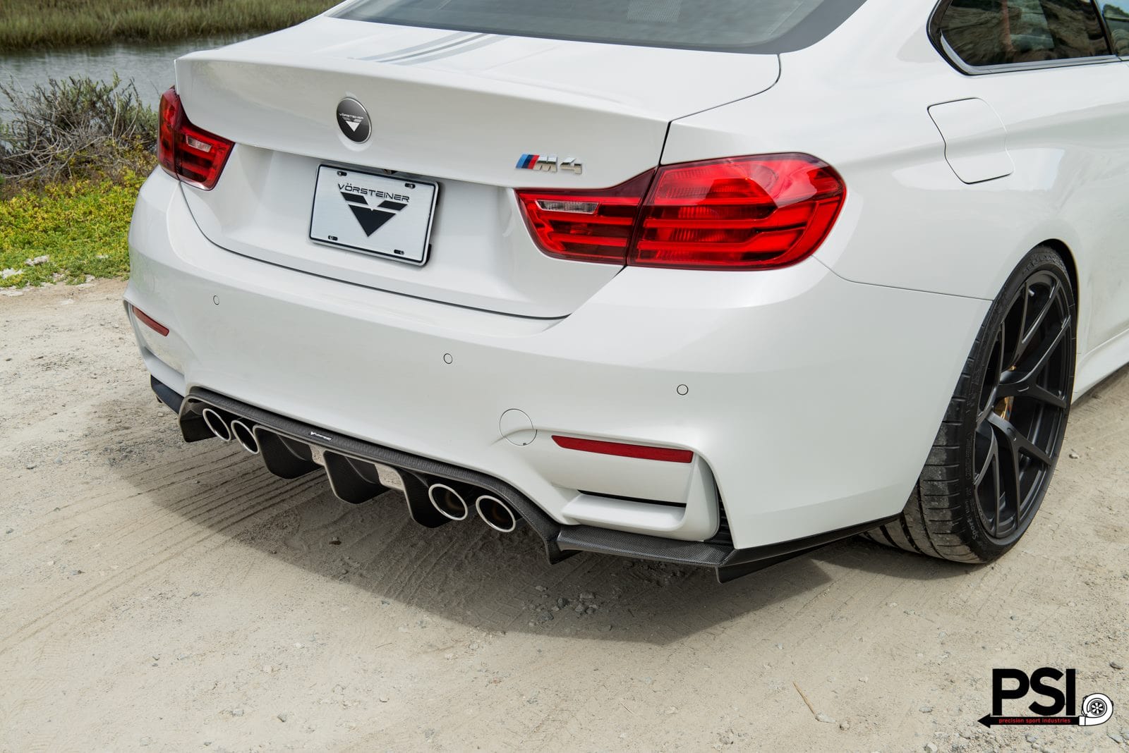 Luxury Sports Luxury Sports Vorsteiner Style Rear Diffuser For BMW F80 F82 F83 M3 M4 Carbon-PP SR
