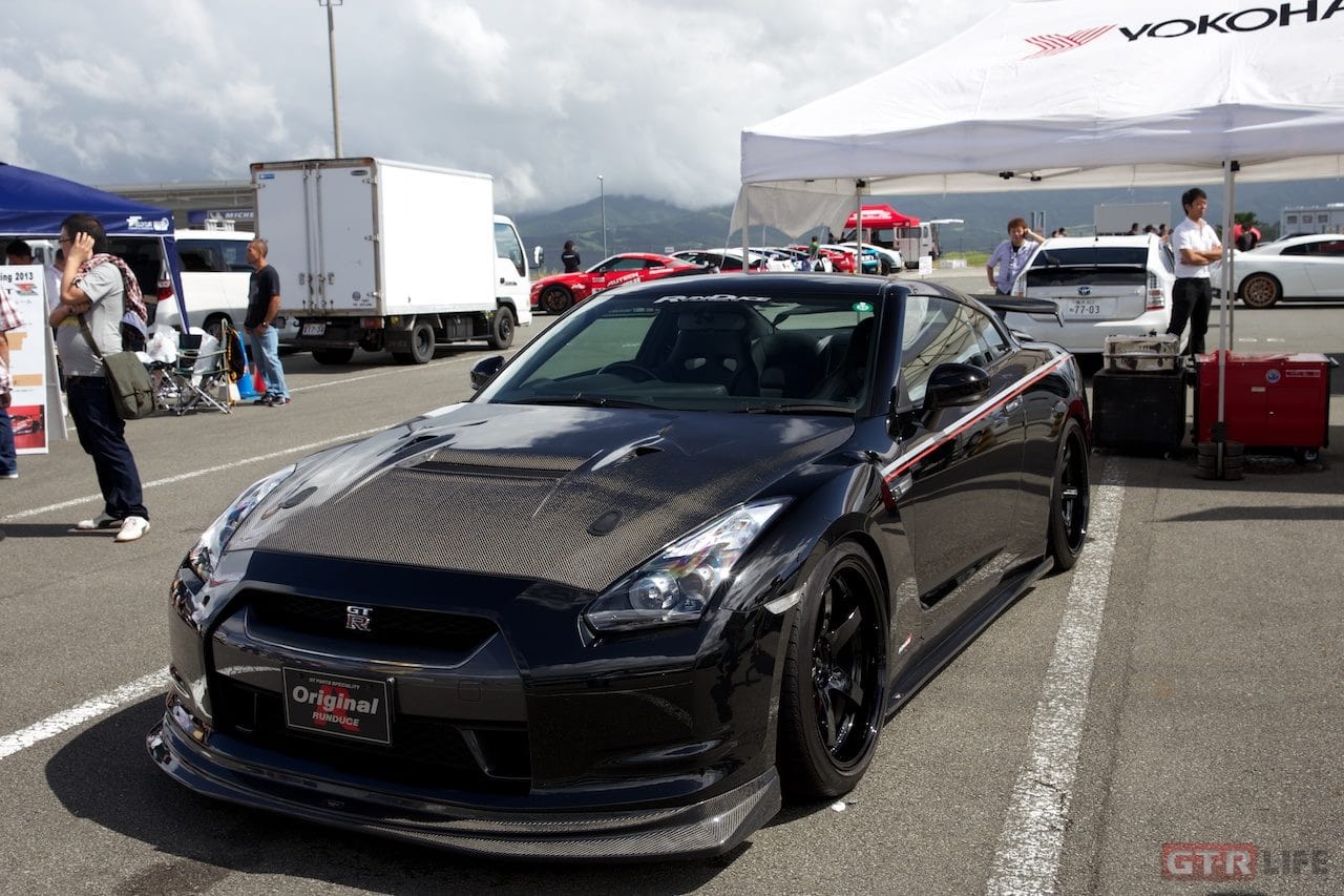 Luxury Sports Pay Total Price Now Luxury Sports Varis Style Carbon Bonnet For GTR R35-PP SR