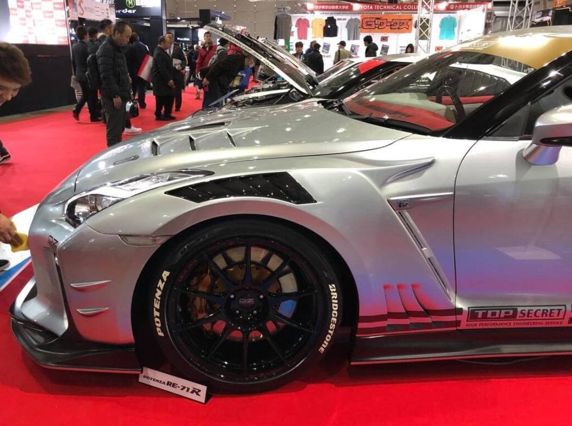 Luxury Sports SR Top Secret Potion Carbon Front Fender Nissan Skyline R35 GTR -PP SR