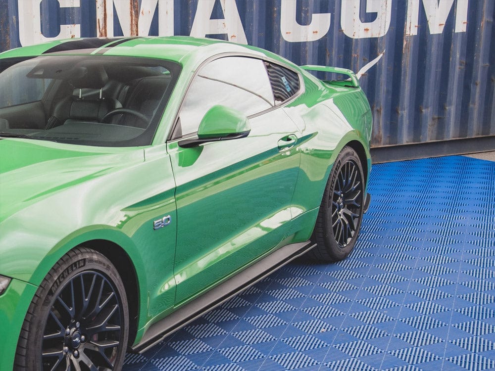 Maxton Design Black-Red Racing Durability Rear Side Splitters Street PRO V.1 Ford Mustang GT MK6 Facelift 2017- Maxton Design SR