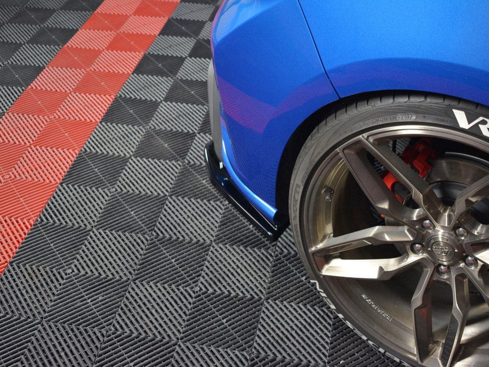 Maxton Design Carbon Look / No Rear Side Splitters V.2 Ford Focus ST-Line Mk4 Maxton Design SR