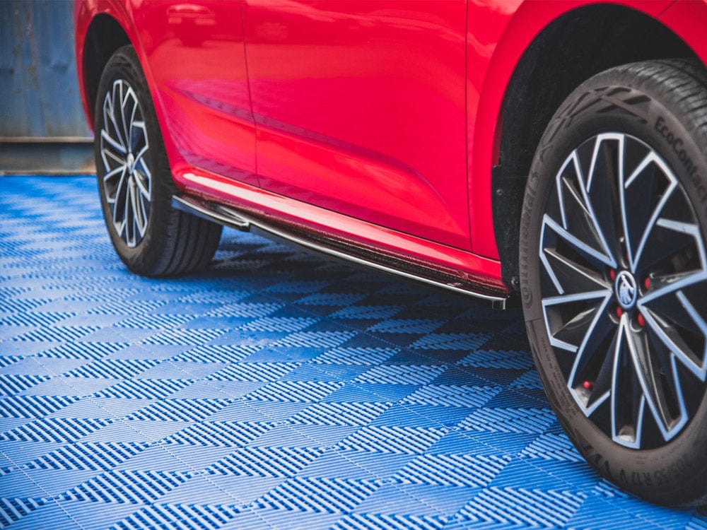 Maxton Design Carbon Look / No Side Skirts Diffusers Skoda Kamiq 2019- Maxton Design SR