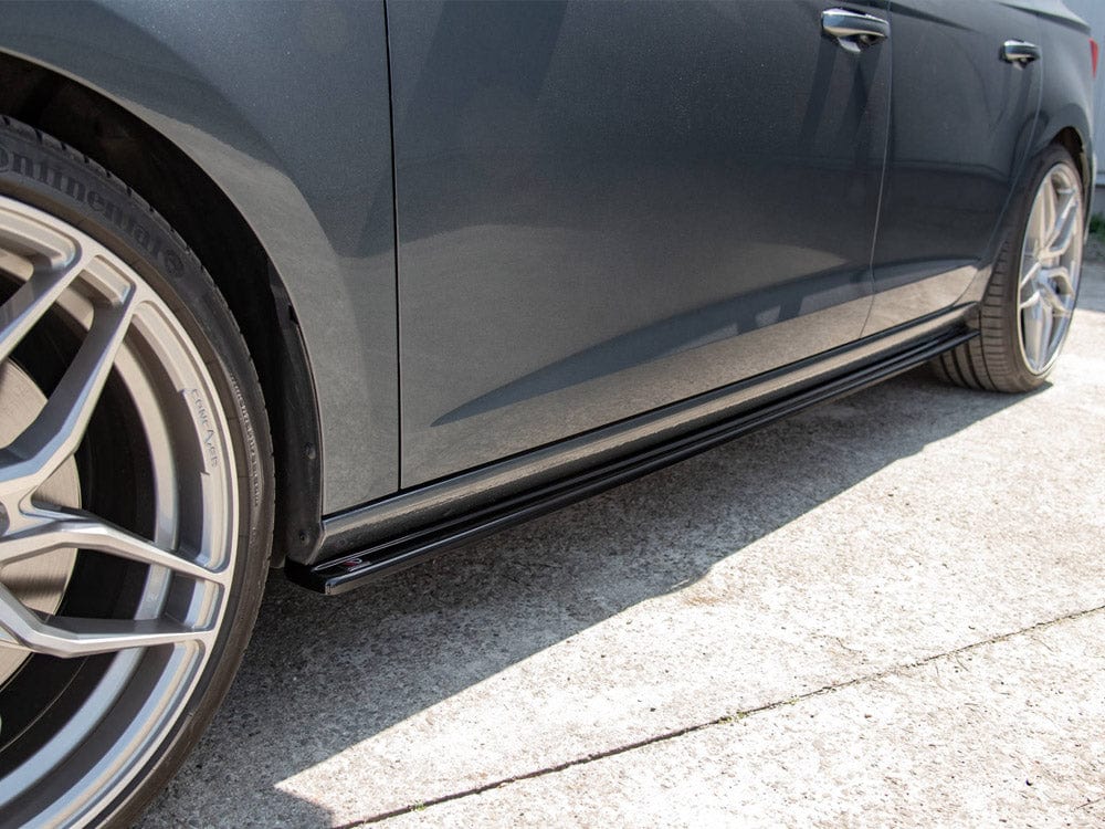 Maxton Design Carbon Look Side Skirts Diffusers V.1 Seat Leon Mk3 Cupra / FR Facelift Maxton Design SR