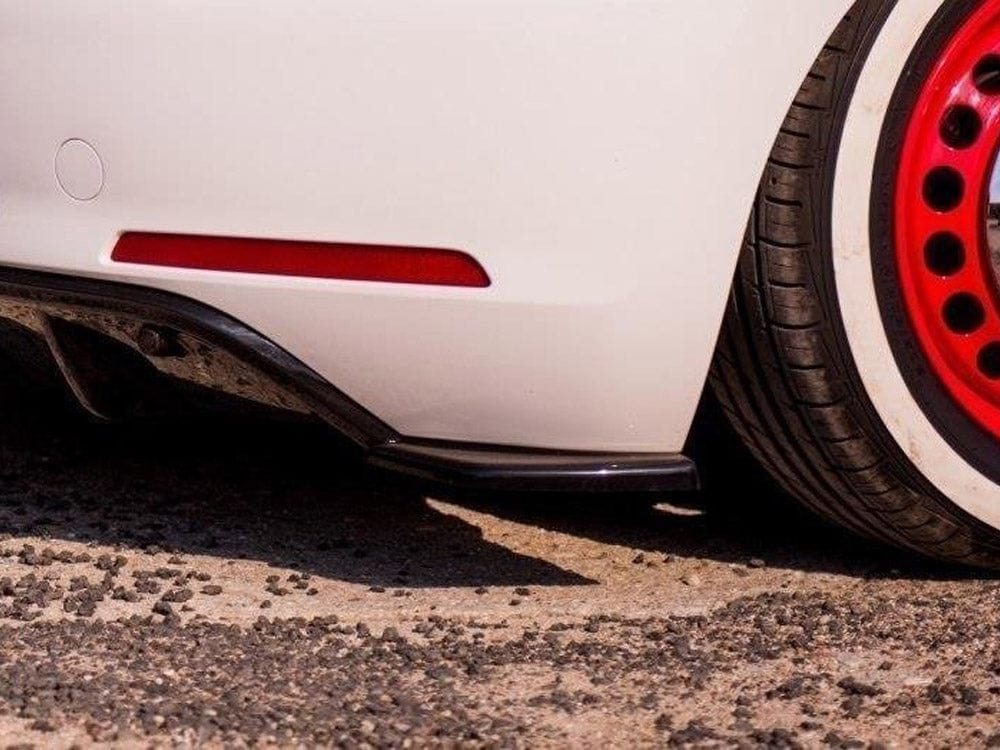 Maxton Design Carbon Look / Yellow Rear Side Splitters VW Beetle 2011-2015 Maxton Design SR