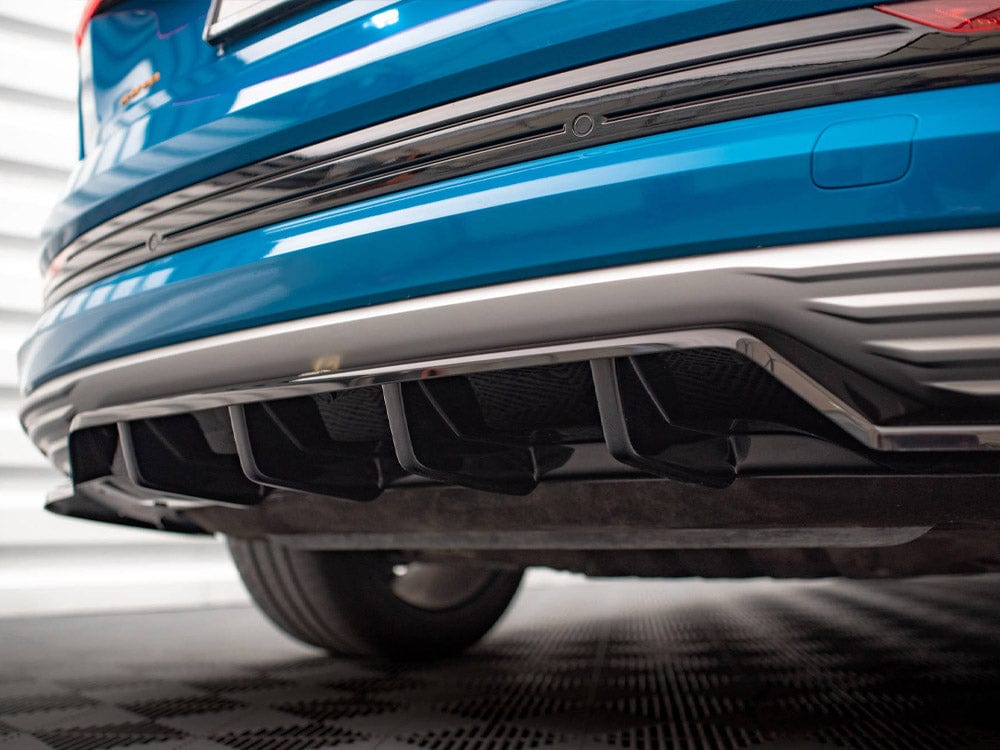 Maxton Design Central Rear Splitter (Vertical Bars) Audi e-Tron Maxton Design SR