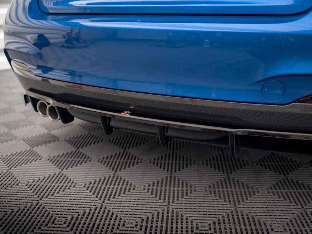 Maxton Design Central Rear Splitter (Vertical Bars) BMW 2 M-Pack F22 Maxton Design SR