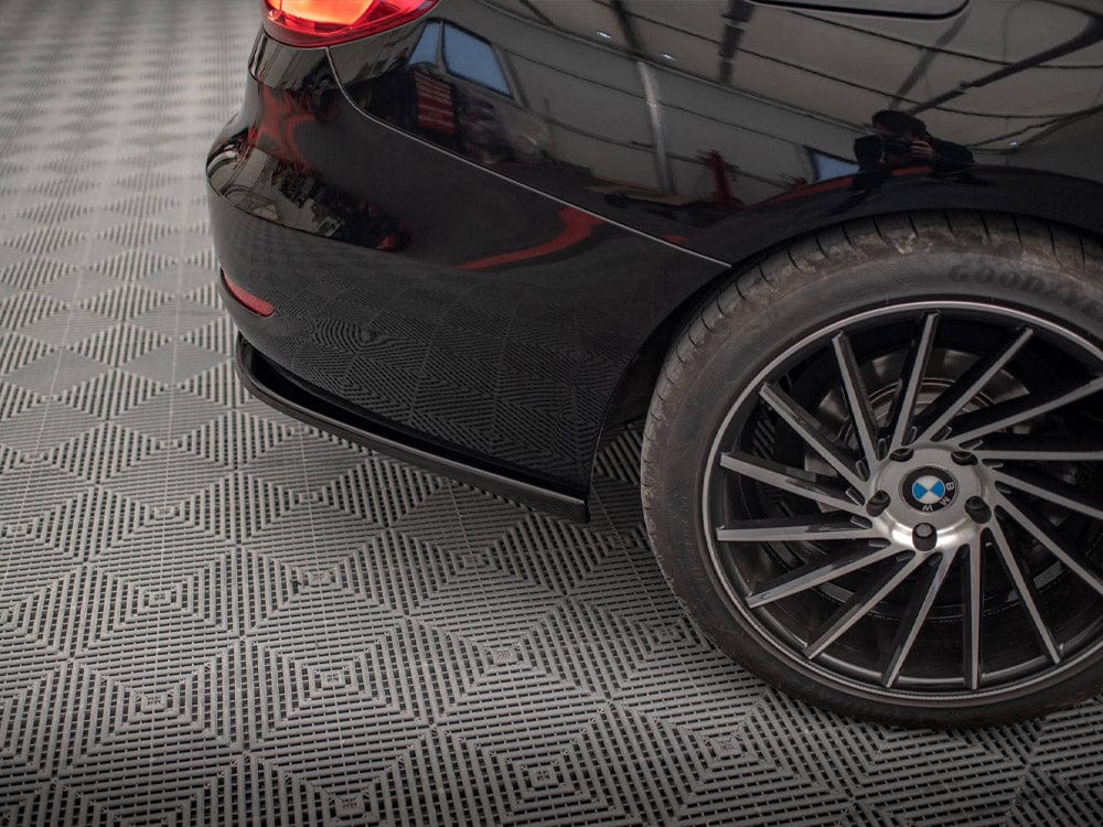 Maxton Design Central Rear Splitter (Vertical Bars) BMW 3 GT F34 Maxton Design SR