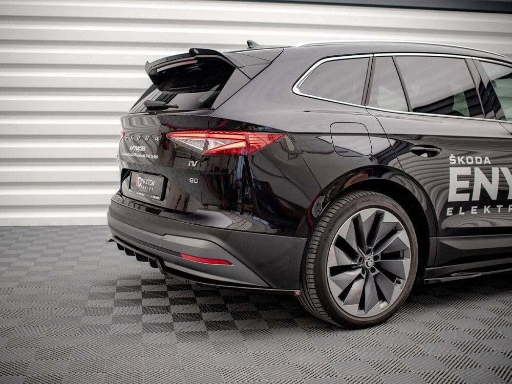 Maxton Design Central Rear Splitter (Vertical Bars) Skoda Enyaq IV 2020- Maxton Design SR