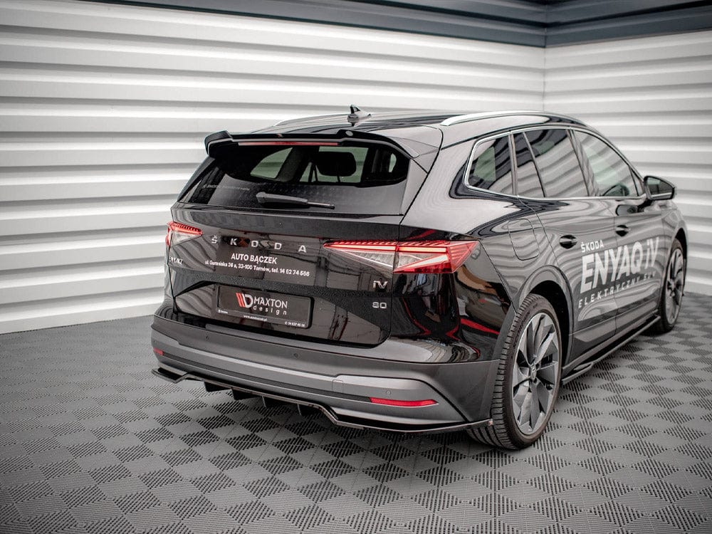 Maxton Design Central Rear Splitter (Vertical Bars) Skoda Enyaq IV 2020- Maxton Design SR