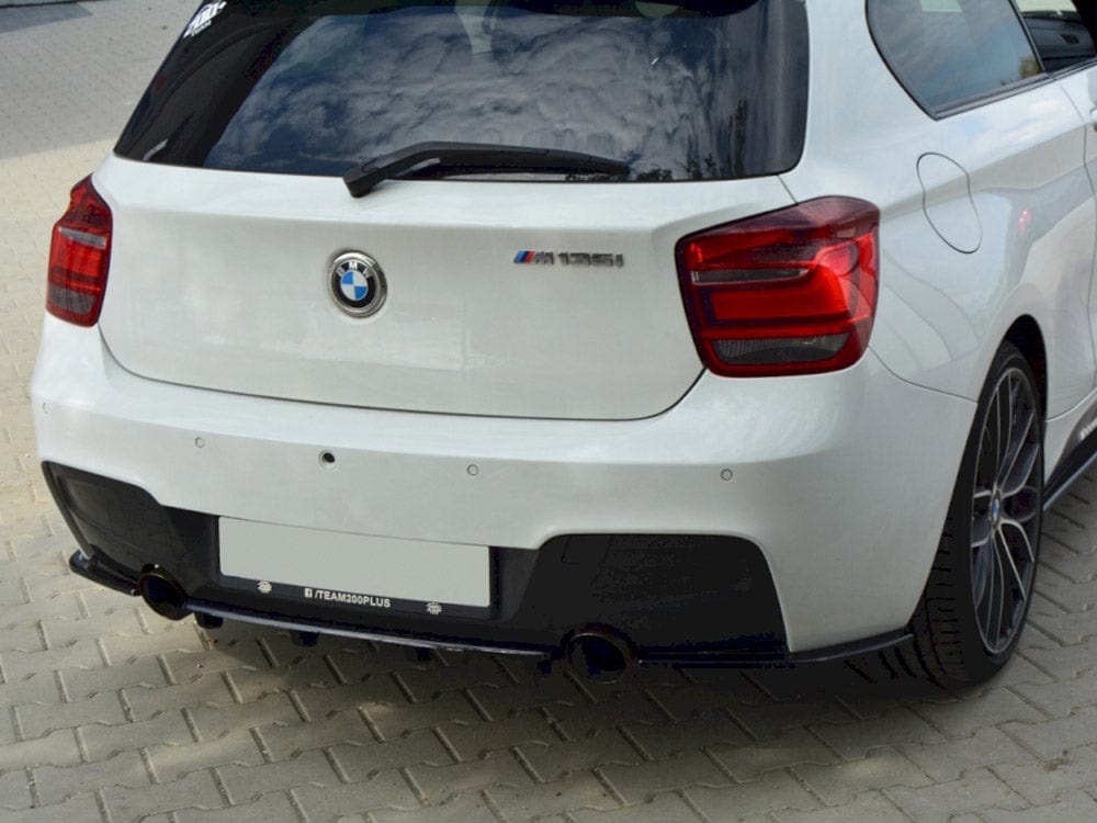 Maxton Design Gloss Black / No Central Rear Splitter (Vertical Bars) BMW 1 F20 / F21 Maxton Design SR