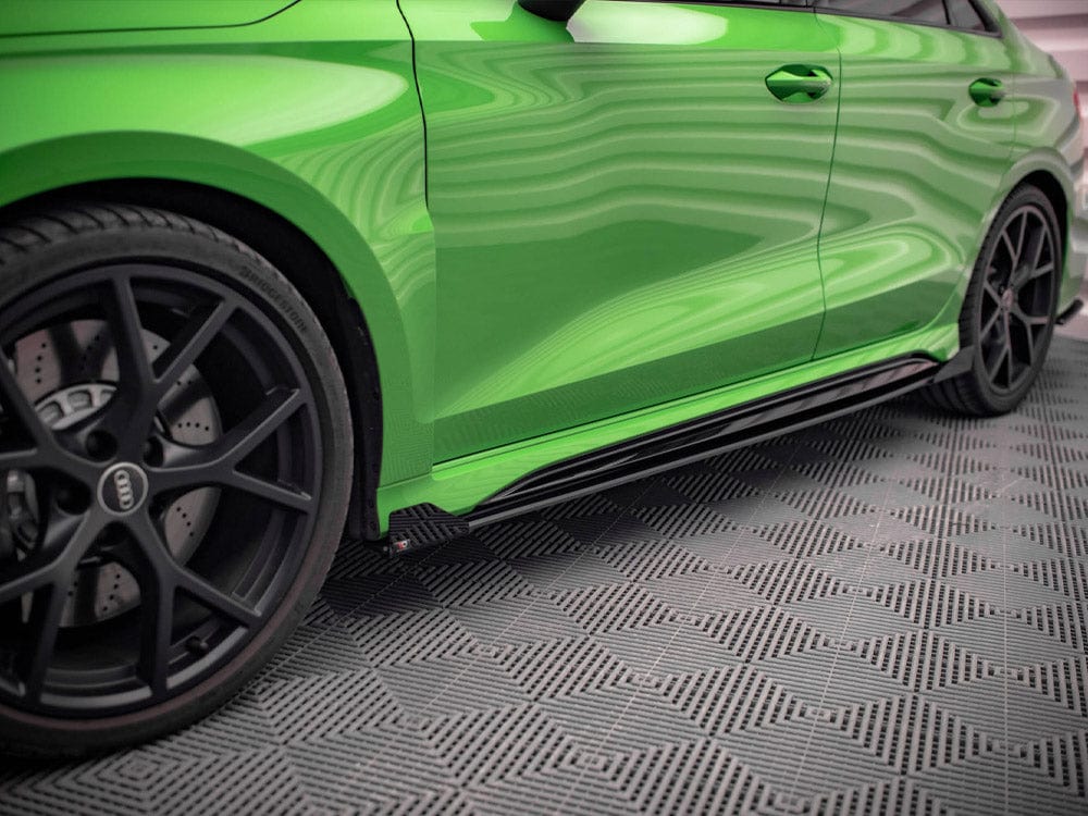 Maxton Design GLOSS FLAPS Side Flaps Audi RS3 Sedan 8Y Maxton Design SR