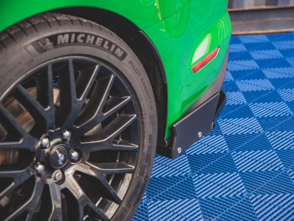 Maxton Design Rear Side Splitters V.1 + Flaps Ford Mustang GT Mk6 Facelift Maxton Design SR